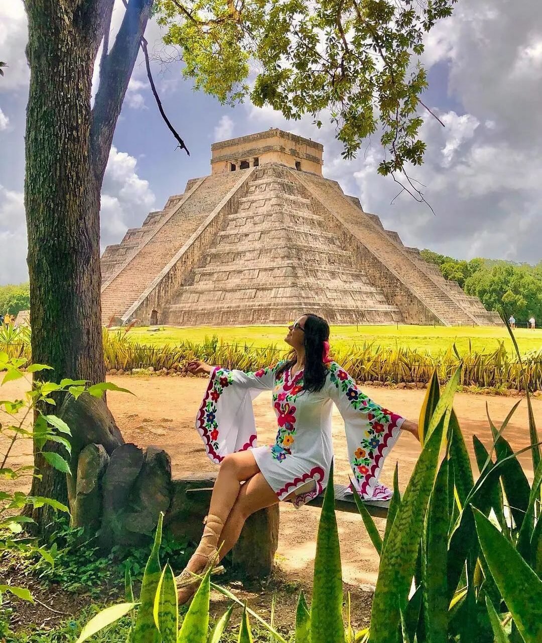 Chichén Itzá y Cenote Chichikán Deluxe (Nacionales con INE vigente)