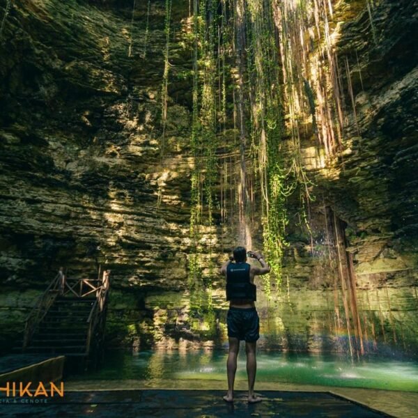 Tour Chichén Itzá y Cenote Chichikán Clásico (Extranjeros)